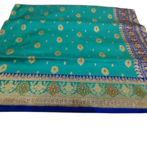 contrast banarasi saree